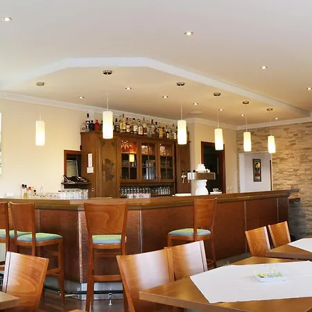 ホテル Meyerhoff 3*