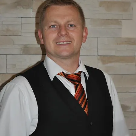 Meyerhoff 3* Ostrhauderfehn