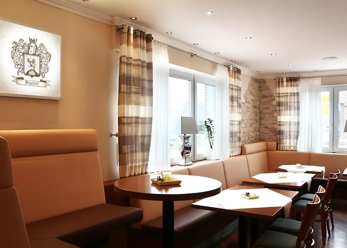 Meyerhoff فندق 3*